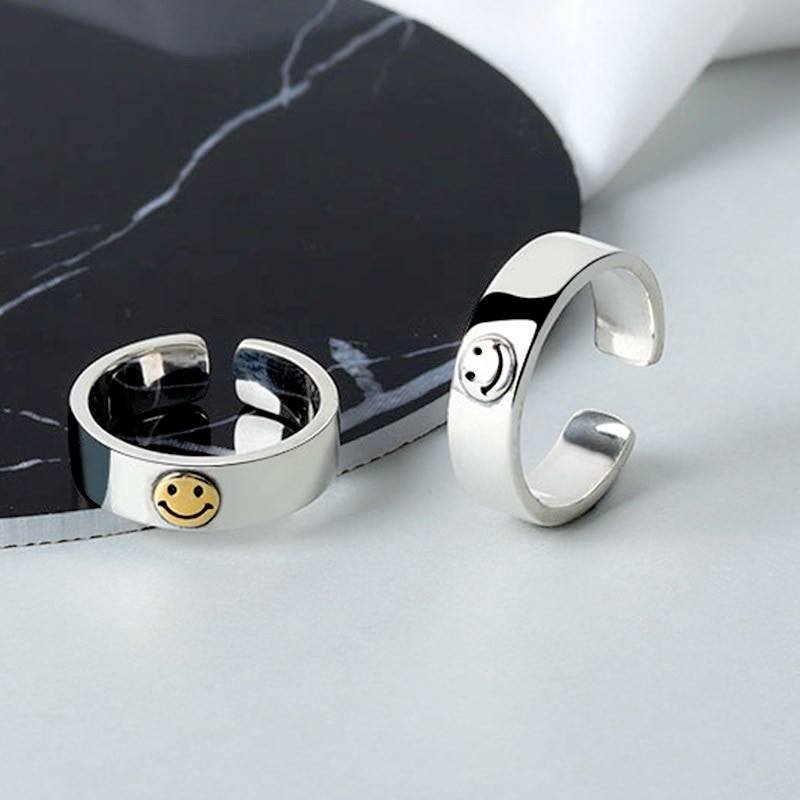 Smiley Face Ring Jewellery & Watches Rings